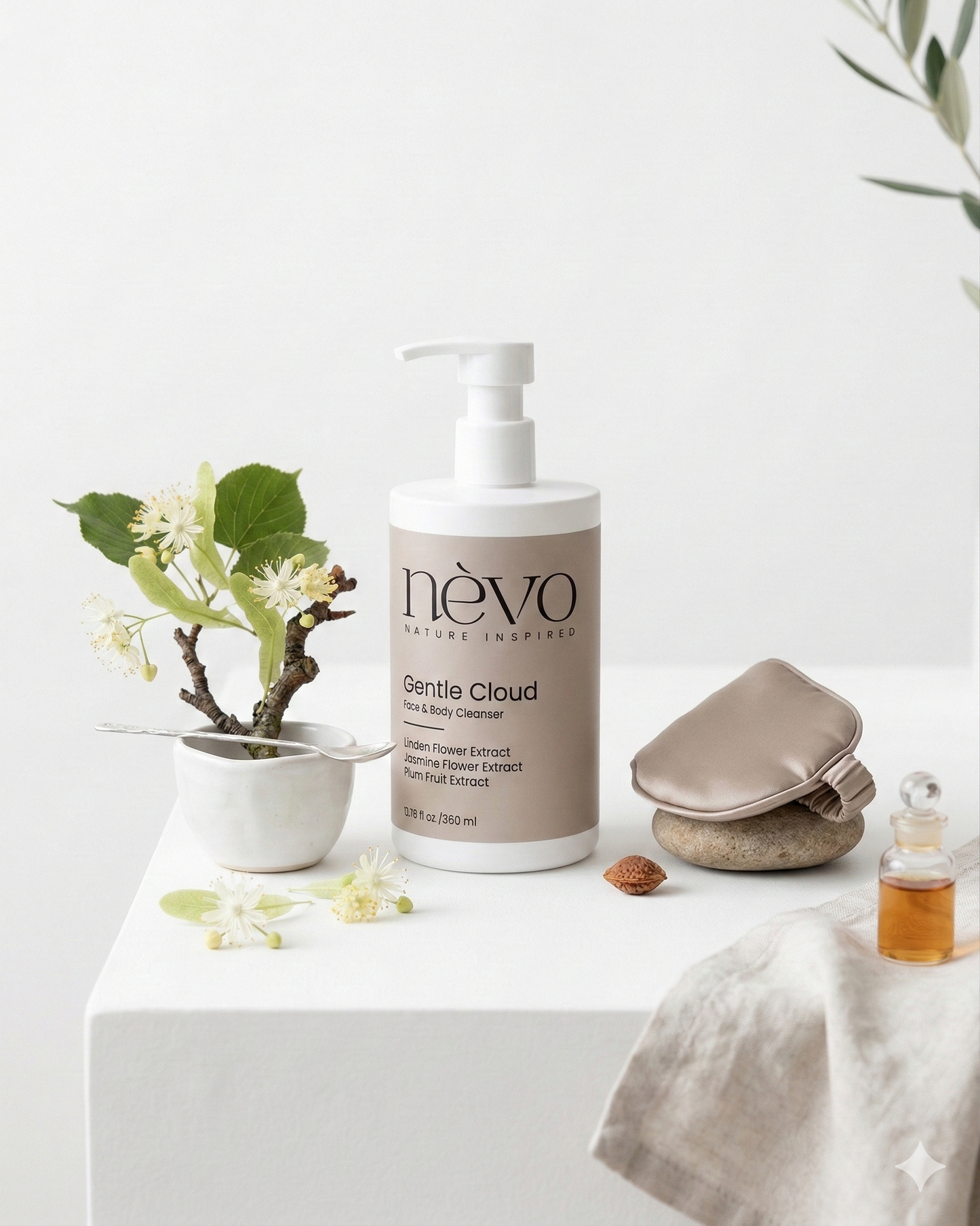 Gentle Cloud Sensitive Face & Body Cleanser